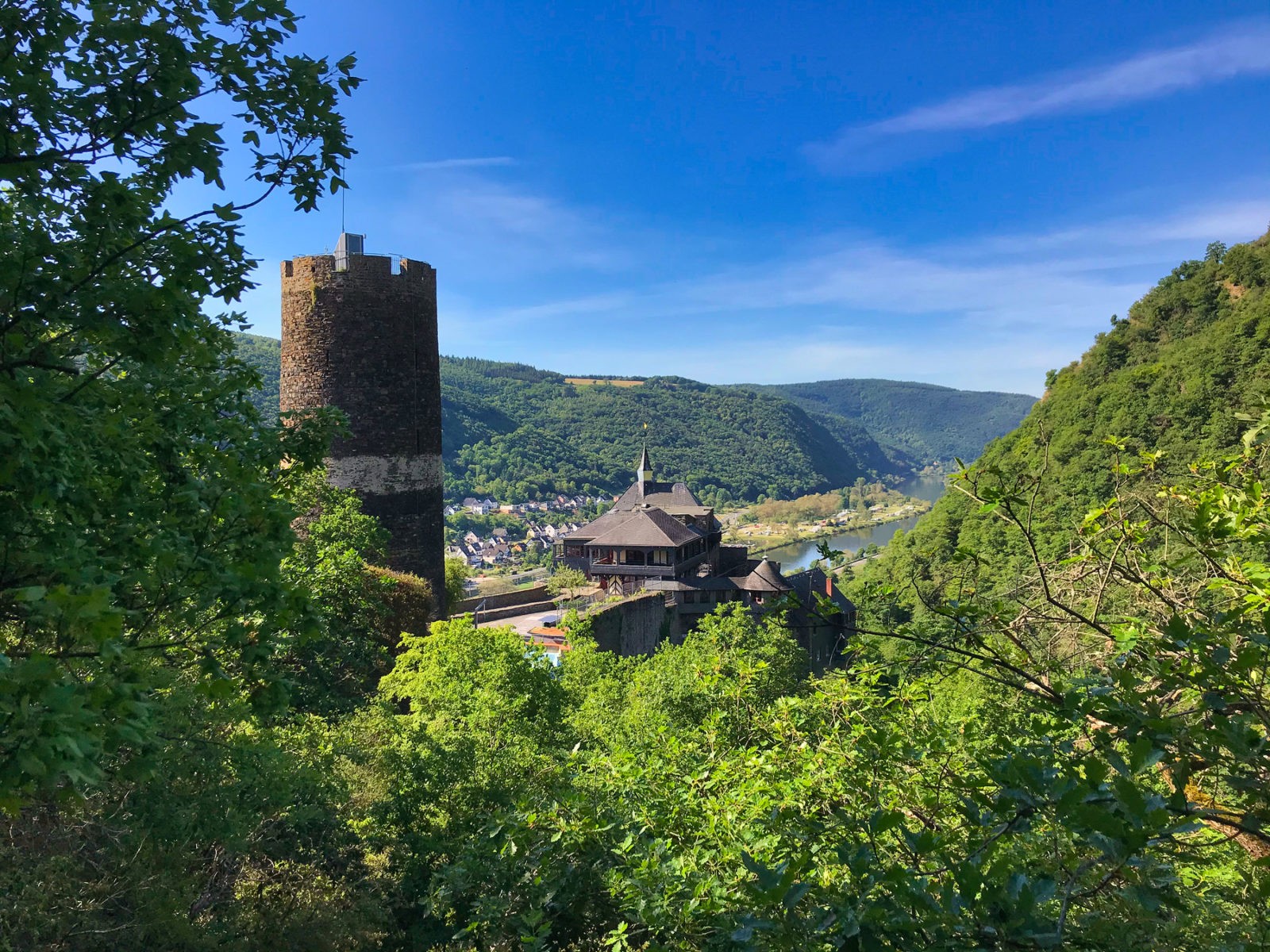 Hatzenport und Burg Bischofstein