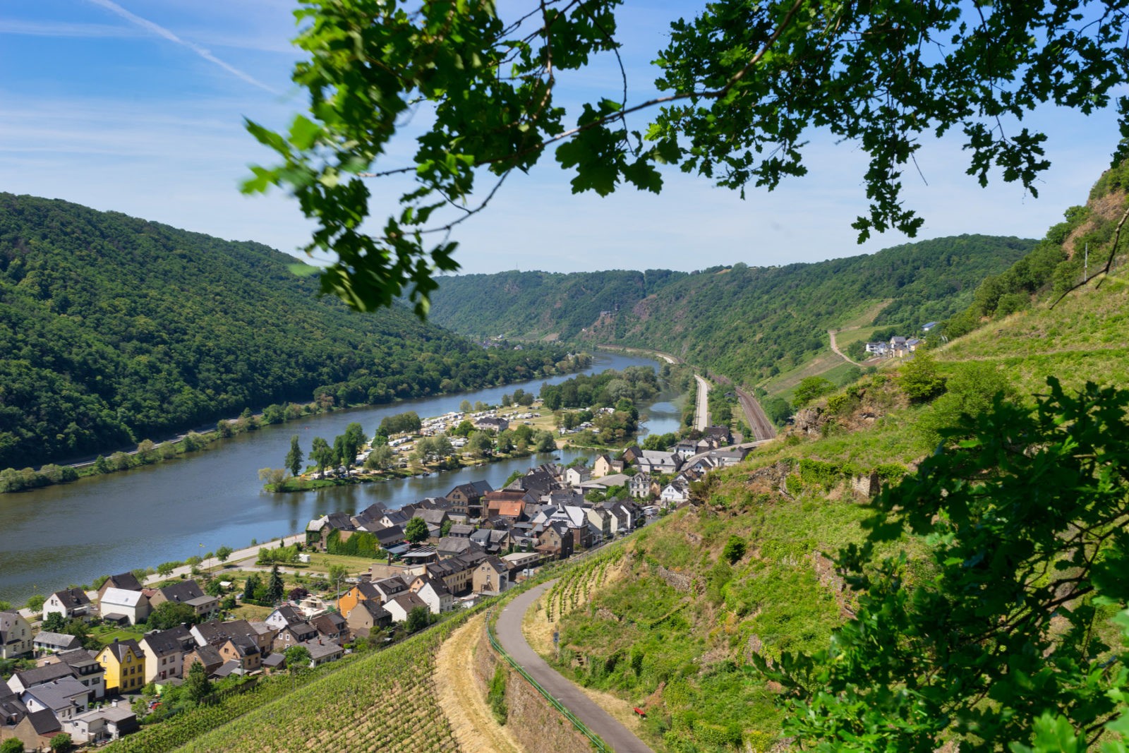 Hatzenport und Burg Bischofstein