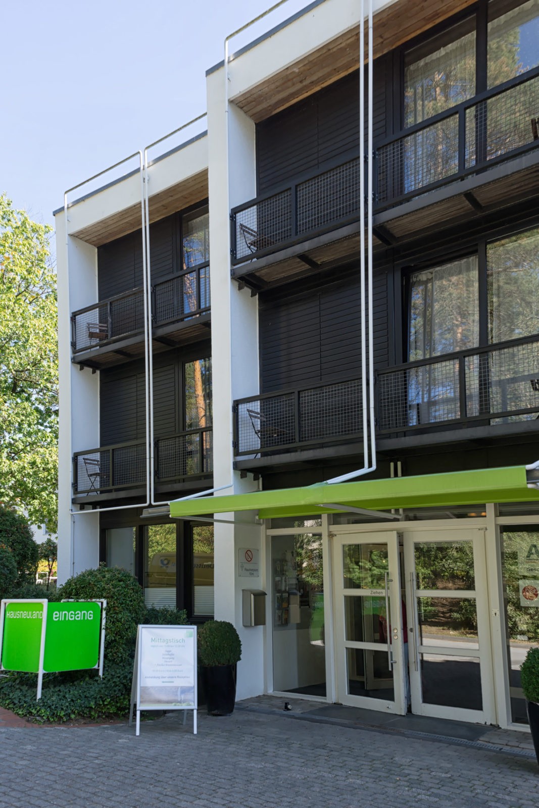 Haus Neuland
