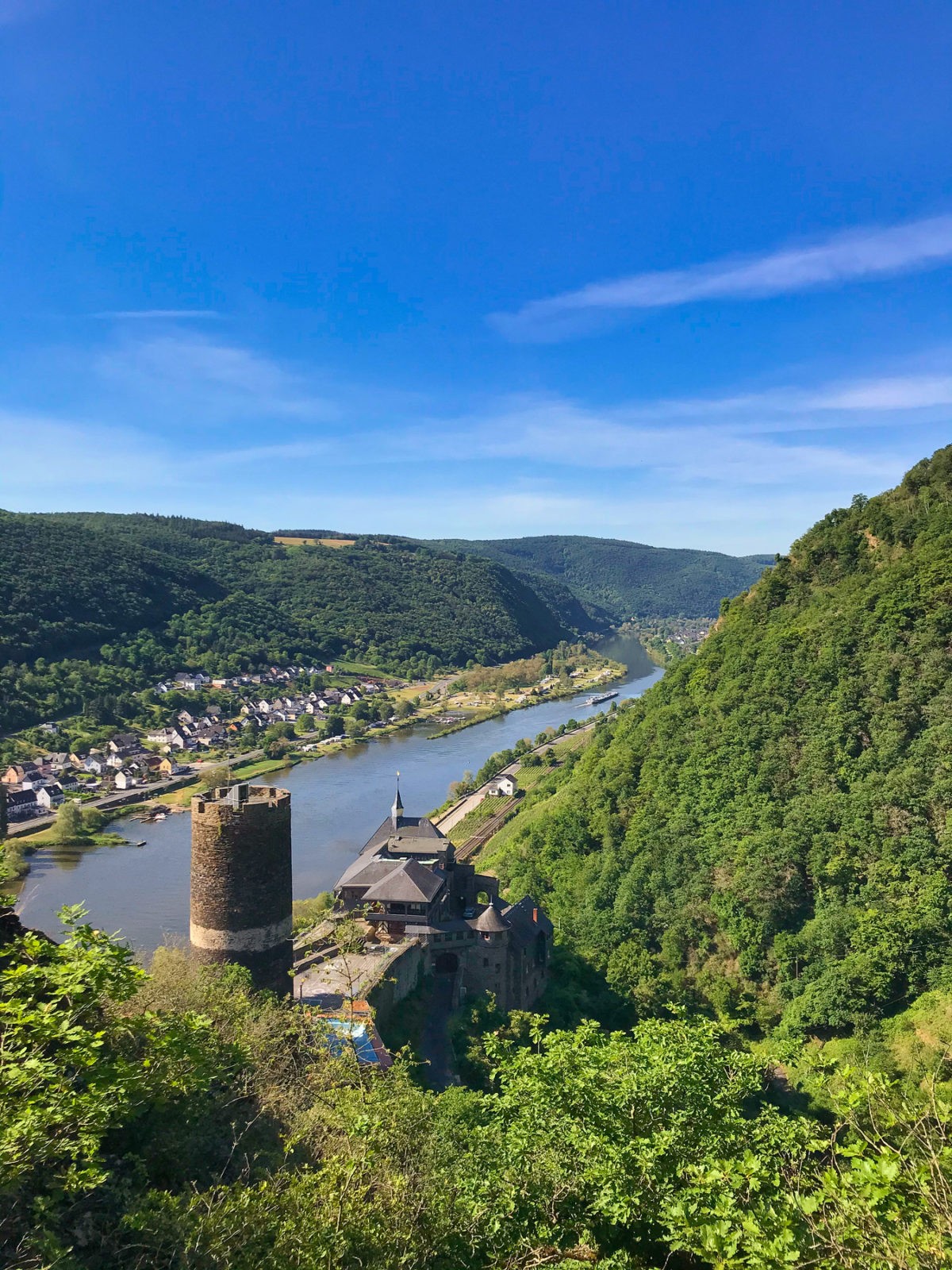 Hatzenport und Burg Bischofstein